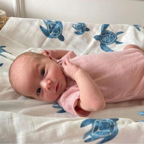 Sea Turtles Muslin Baby Blanket | Ultra Soft | Organic Cotton Muslin Blanket | 44''x44'' Inches / 110x110 cm | Super-Large | Unisex Baby Cotton Muslin Swaddle Blanket in Saudi Arabia