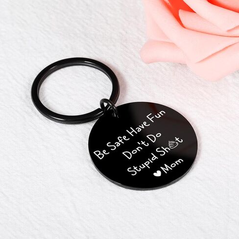 كن آمنًا، استمتع بالمرح، لا تفعل غبي St Love Mom Keychain لابن ابنة، هدايا عيد الحب للمراهقين، الأولاد والبنات، تخزين المواد، هدايا التخرج لعيد الميلاد له، هدايا سخرية للسائق الجديد in Saudi Arabia