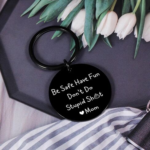 كن آمنًا، استمتع بالمرح، لا تفعل غبي St Love Mom Keychain لابن ابنة، هدايا عيد الحب للمراهقين، الأولاد والبنات، تخزين المواد، هدايا التخرج لعيد الميلاد له، هدايا سخرية للسائق الجديد in Saudi Arabia