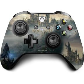 تصميمات حافظة الرأس مرخصة رسميًا من Hogwarts Legacy Key Art Graphics ملصق من الفينيل لغطاء الألعاب الجلدي متوافق مع وحدة تحكم Xbox One S/X