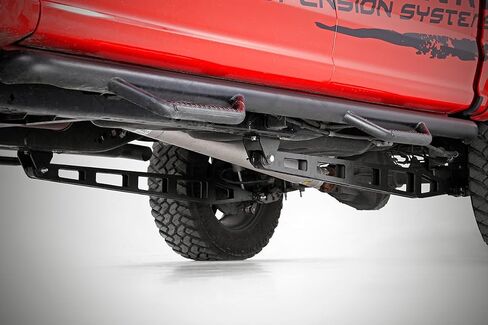 Rough Country Traction Bar Kit for 2015-2020 Ford F-150 4WD | 5-8" Lift - 1070A in Saudi Arabia