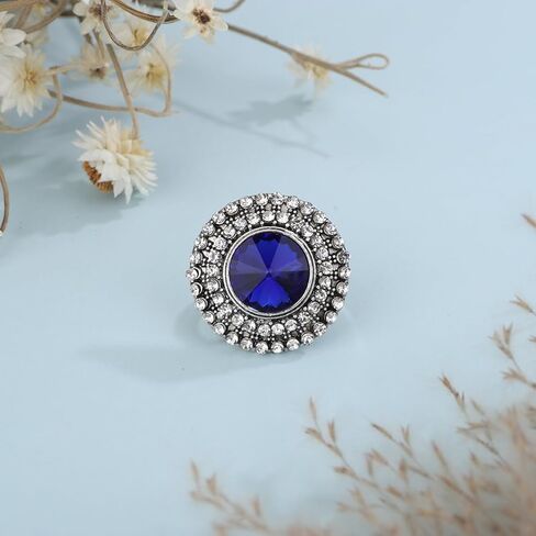 Xerling Vintage Silver Womens Ring Big Cubic Crystal Statement Finger Ring Bling Rhinestone Cocktail Ring for Party Prom Teens Ring Aesthetic in Kuwait