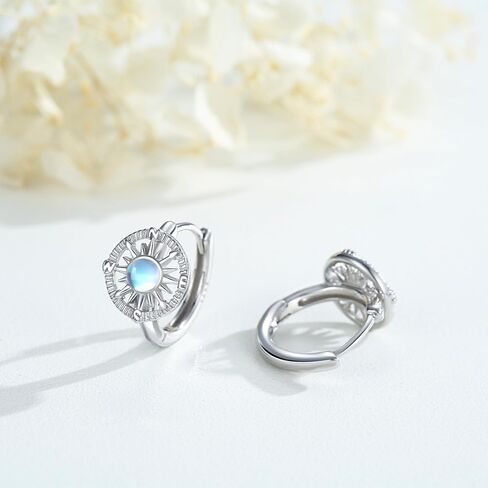 أقراط البوصلة 925 من الفضة الإسترليني Moonstone North Star Huggie هوب أقراط البوصلة البحرية مجوهرات هدية عيد ميلاد للنساء والفتيات in Kuwait