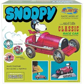 Atlantis Snoopy and his Classic Race Car Motorized Snap Model Kit