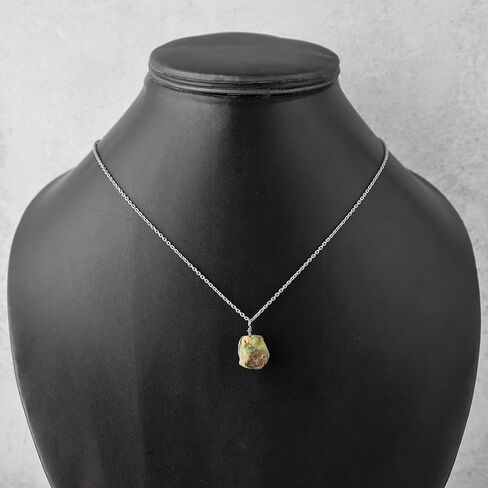 Raw Crystal Necklace, Amethyst Rough Stone Necklace, Dainty Stone Pendant, Healing Crystals Healing Stone Pendant for Beauty, Love and Positive Energy, Jewelry Gift in Kuwait