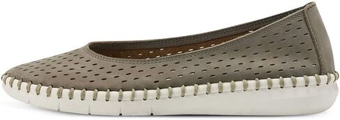 Easy Spirit Women's Darla Ballet Flat in Saudi Arabia