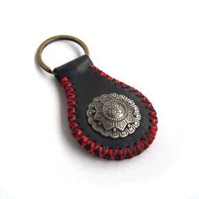 Rustic Leather Teardrop-shaped Holder Key Chain Keyring Leather Keychain Bag Charm Car Cell Phone Decor Ornament