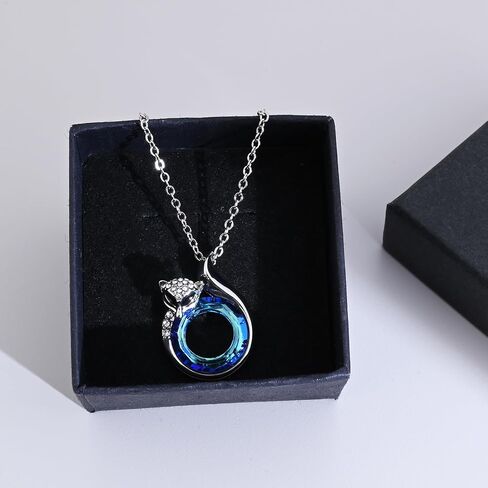 Circle Blue Crystal Fox Necklace Silver Cubic Zirconia Pendant Necklace Handmade Necklaces for Women Fox Jewelry in Saudi Arabia