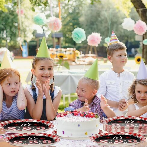 50 قطعة من أطباق الشواء البيضاوية لمستلزمات مائدة الشواء الصيفية، طبق كبير للاستعمال مرة واحدة، أطباق ورقية للنزهات والشواء باللونين الأحمر والأبيض، حلوى العشاء للبرجر، صينية تقديم الطعام، تزيين حفلات الكرنفال وأعياد الميلاد in Kuwait