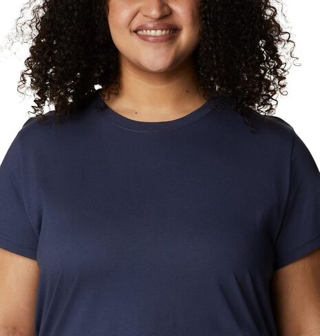 Columbia Women's Saphire Point Ss Tee in Saudi Arabia