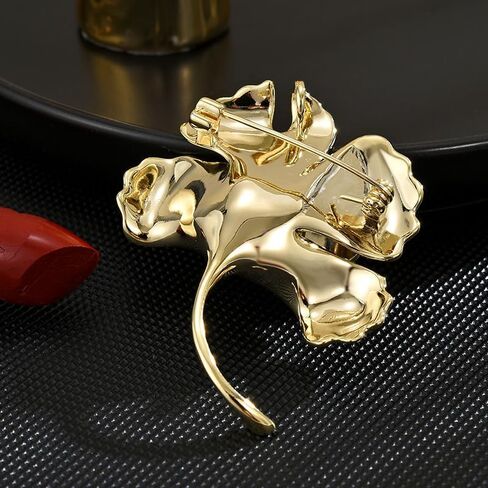 Leaf Brooches Rhinestone Freshwater Pearls Ginkgo Leaves Brooch Pin 18k Gold Plated Leaves Lapel Pins Jewelry Valentine's Day Birthday Gifts for Women Girls in Saudi Arabia