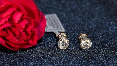 1/5 to 0.95 Carat Natural Diamond Round Stud Earrings for Women I 14k White Gold Earrings I Very Shinny, cttw 4-Prong Basket I Screw Back Earrings Made in USA by Beverly Hills Jewelers in Kuwait