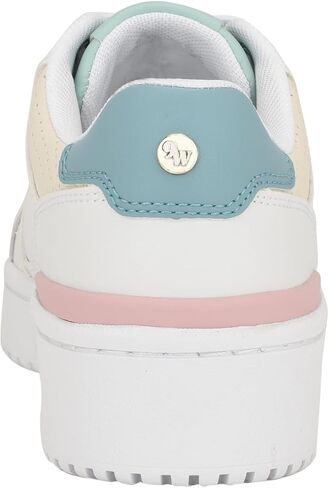 Nine West Womens Alope Sneaker in Kuwait