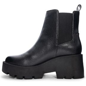 Dirty Laundry Women's Rabbit Smooth Bootie Fashion Boot