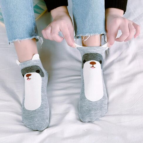 جوارب نسائية لطيفة على شكل حيوانات من Sevening - 5 أزواج من الجوارب المضحكة للكلاب والقطط، جوارب فنية للرسم، هدايا لمحبي الكلاب للنساء in Kuwait