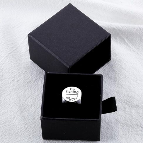 Retirement Gifts for Women Men 2024 Happy Retirement Gifts Dice Teacher Retirement Gifts for Him Her Coworker Friends Funny Leaving Going Away for Retired Colleagues Boss Leader Nurse in Kuwait