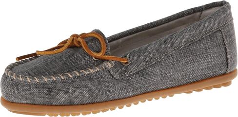 حذاء بدون كعب من القماش للنساء من Minnetonka in Kuwait