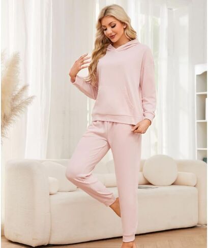 طقم بيجامة حريمي بغطاء للرأس من HEARTNICE، ملابس نوم ناعمة بأكمام طويلة، بلوفر صوف خفيف الوزن، طقم من قطعتين in Saudi Arabia