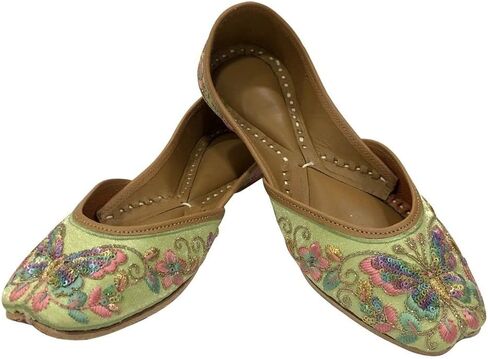 Multi Punjabi Jutti for Women's Wedding Shoes Traditional Handmade Ethnic Brdial Soft Flat Leather Jooti in Saudi Arabia