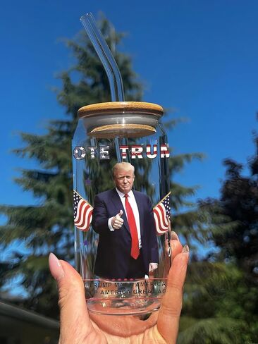 5 أوراق من أغلفة أكواب DTF للأشعة فوق البنفسجية بسعة 16 أونصة، ملصقات President 2024 للكوب والزجاج، هدية جميلة للبالغين والأطفال والصبيان والبنات in Kuwait