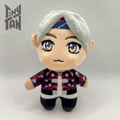 دمية سوجا القطيفة مقاس 5.1 سم من MIC Drop - بضائع مرخصة رسميًا - بلاشيز، Kpop Merch (SUGA) in Kuwait