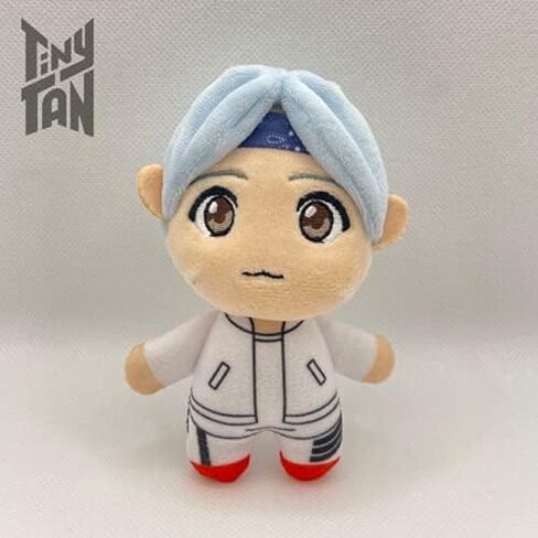دمية سوجا القطيفة مقاس 5.1 سم من MIC Drop - بضائع مرخصة رسميًا - بلاشيز، Kpop Merch (SUGA) in Kuwait