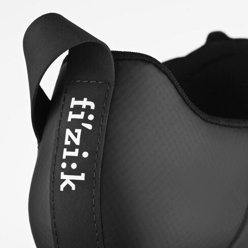 أحذية الجمباز الرجالية من Fizik للمشي لمسافات طويلة in Saudi Arabia