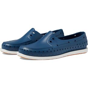 أحذية Native Shoes Howard Sugarlite للرجال والنساء - تفاصيل فتحات مقصوصة مع تصميم مستدير عند الأصابع، ونمط سهل الارتداء