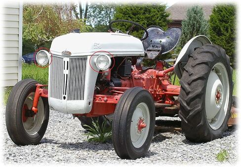 Tractor Light Blue Headlights Assemblies with 12v Bulbs Competitive for David Brown 700 800 900 1200 1400 Series | Massey Ferguson 35 35X 65 765 | Case/IH Tractor B275 B250 B414 B444 310066F in Saudi Arabia