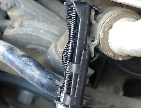 24" Wire Flexible Hose Clamp Pliers, 2FT Long Reach Spring Clamp Pliers Locking Tool For Car Fuel Oil Water Pipe in Saudi Arabia