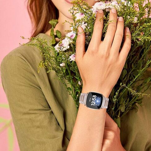 Maxjoy متوافق مع Fitbit Sense/Versa 3 Bands، Versa3 سوار معدني كبير من الفولاذ المقاوم للصدأ مع حافظة واقية للرجال والنساء متوافق مع ساعة Fitbit Sense/Versa 3 in Kuwait