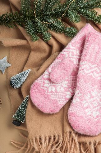 Women's Wool Mittens Winter Warm Gloves Pink in Kuwait