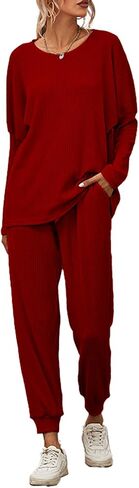 بدلة رياضية نسائية بياقة دائرية وأكمام طويلة مع بنطال بخصر مطاطي in Kuwait