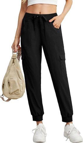 بنطلون نسائي من GRECERELLE خفيف الوزن بخصر مطاطي مع جيوب بأزرار للصيف والمشي لمسافات طويلة والركض والسفر in Kuwait