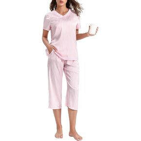 Summer Pajamas for Women Short Sleeve Sleepwear Top Capri Pant Satin Ladies Pjs Womens Pajamas Sets 2Pcs Loungewear