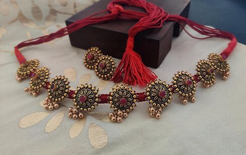 Binnis wardrobe Dual toned hand made textured choker Jewellery set in Saudi Arabia
