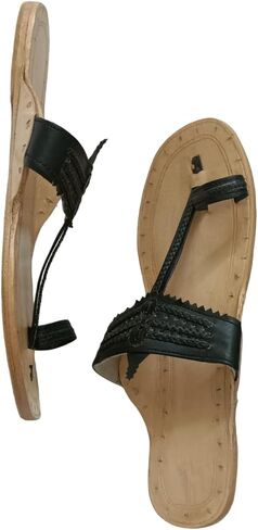 Genuine Leather Kolhapuri Slipper Chappals For Women | Leather Sandals Flats For Women |Stylish Ethinicwear For Women in Saudi Arabia
