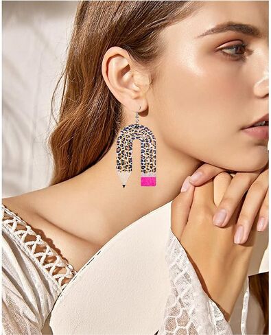 Creative Funny Teacher Earrings Wooden U-shaped Leopard Pencil Dangle Drop Earring for Teachers Creative Cute Teachers Appreciation Day Jewelry Gifts for Women Girl in Kuwait