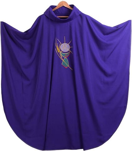 BLESSUME Priest Chasuble in Saudi Arabia