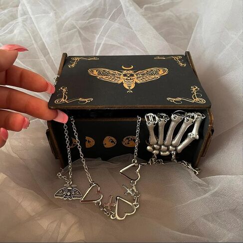 صندوق خشبي من الويكا مع زجاجات صندوق مجوهرات صندوق مذبح الساحرة صندوق التارو تصميم جمجمة فراشة منظم هدية وديكور منزلي in Kuwait