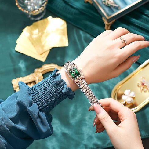 ساعة FAMIS الفاخرة للنساء بسوار من الكريستال والألماس الكلاسيكي وجه صغير أنيق من الفولاذ المقاوم للصدأ مقاوم للماء ساعة رسمية للعمل للسيدات والفتيات in Kuwait