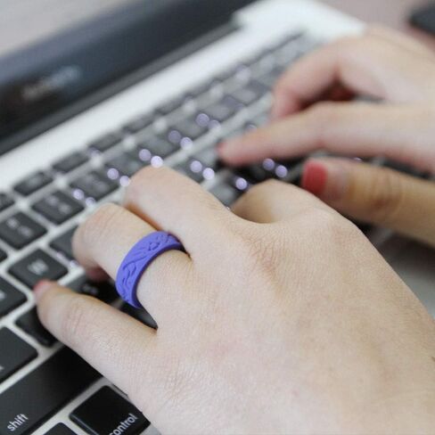Silicone Wedding Ring for Women and Men Silicone Rubber Wedding Bands With many Size and Colors in Saudi Arabia