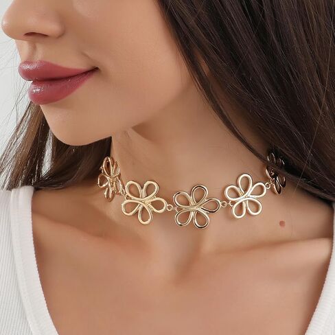 Gold Geometry Flower Choker Necklace for Women Girls Trendy Heart Chokers Necklaces Minimalist Chain Neckless Jewelry Cute Sexy Fashion Party Prom 90s Accessories in Saudi Arabia