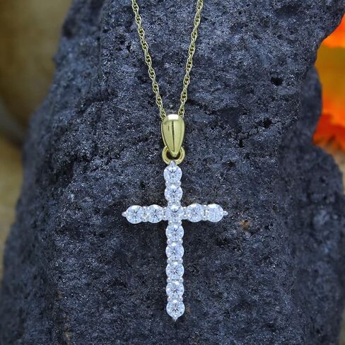 قلادة SAVEARTH DIAMONDS 1 1/10 قيراط مستديرة الشكل من الألماس المويسانتي على شكل صليب من الذهب عيار 14 قيراط فوق مجوهرات من الفضة الاسترليني للنساء مع سلسلة 18 بوصة (لون G-H، وضوح VVS1، 1.10 قيراط) in Kuwait