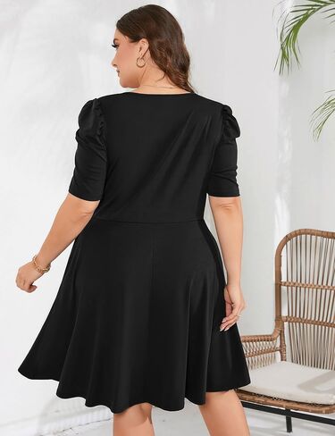 فستان نسائي متوسط ​​الطول برقبة على شكل V وأكمام قصيرة وخصر عالٍ لحفلات الكوكتيل مع جيوب in Kuwait