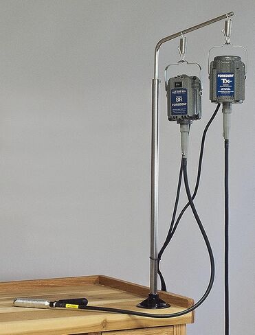 شماعة المحرك، مع خطافين زنبركيين، قاعدة تثبيت in Kuwait