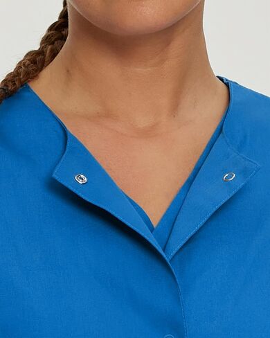 Landau Scrub Zone Relaxed Fit 2-Pocket Snap-Front Scrub Jacket for Women 75221 in Saudi Arabia