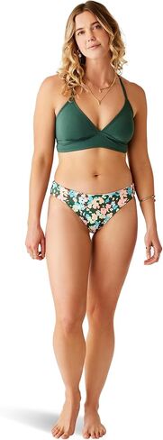 Carve Designs Women's Standard Dahlia Top, Cilantro, Large in Saudi Arabia
