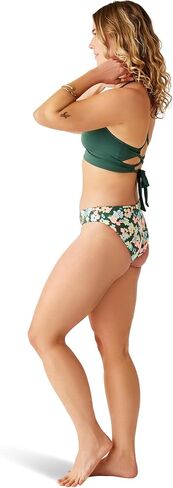 Carve Designs Women's Standard Dahlia Top, Cilantro, Large in Saudi Arabia