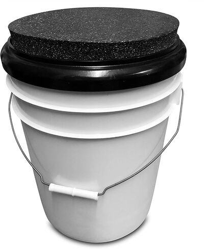 غطاء دلو مبطن باللون الأسود وإطار أسود/وسادة سوداء من Bucket Lidz مقاس 1 بوصة in Saudi Arabia